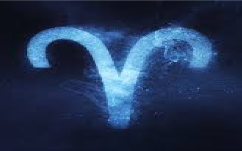 توقعات مفاجئة لمواليد برج الحمل وطرق ذكية لتجنب حدوث سوء الفهم اليوم